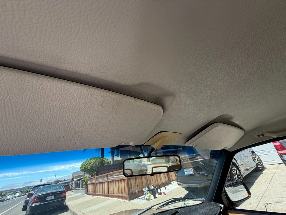 1992 Volvo 244 - Image 28 of 30