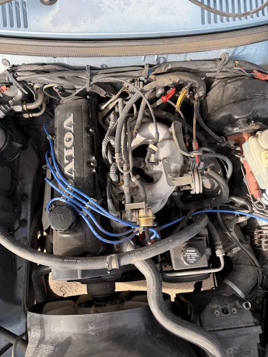 1992 Volvo 200 Series - Image 15 of 16