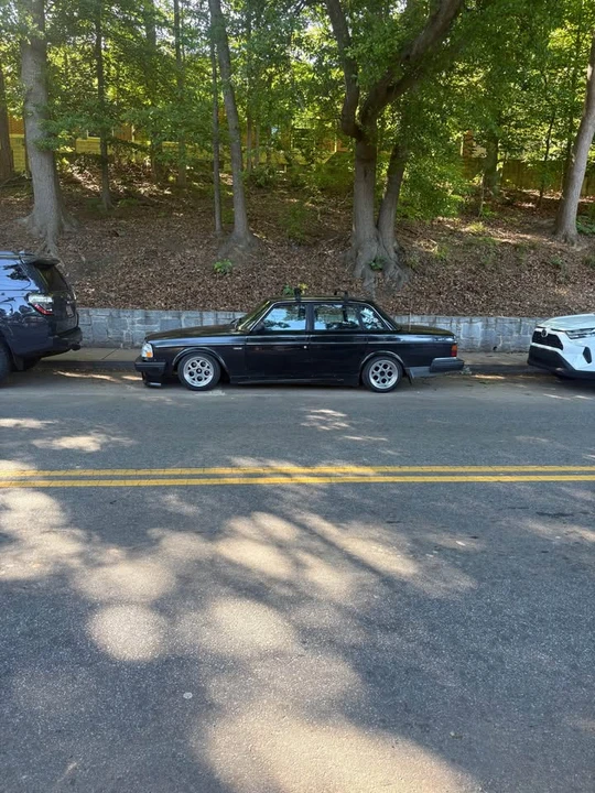 1992 Volvo 244 - Image 4 of 6