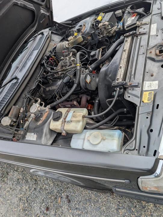 1992 Volvo 244 - Image 16 of 21