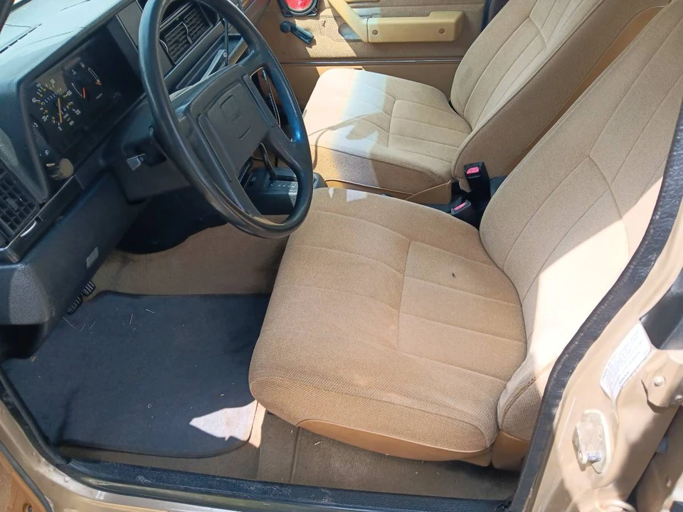 1992 Volvo 200 Series - Image 4 of 7