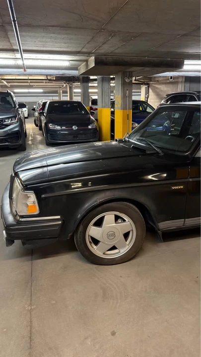1992 Volvo 244 - Image 4 of 11