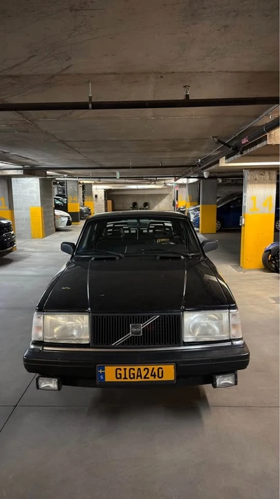 1992 Volvo 244 - Image 3 of 11