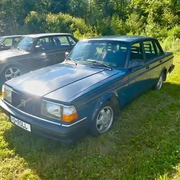 1992 Volvo 240 Sedan 4D