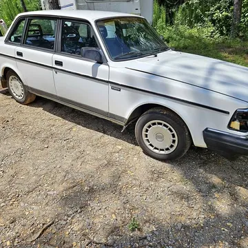1992 Volvo 240 Sedan 4D