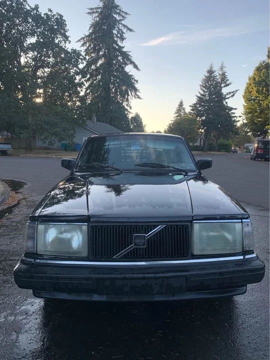 1992 Volvo 244 - Image 3 of 3