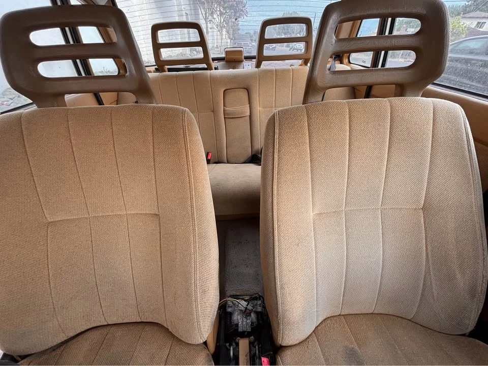 1992 Volvo 244 - Image 5 of 9