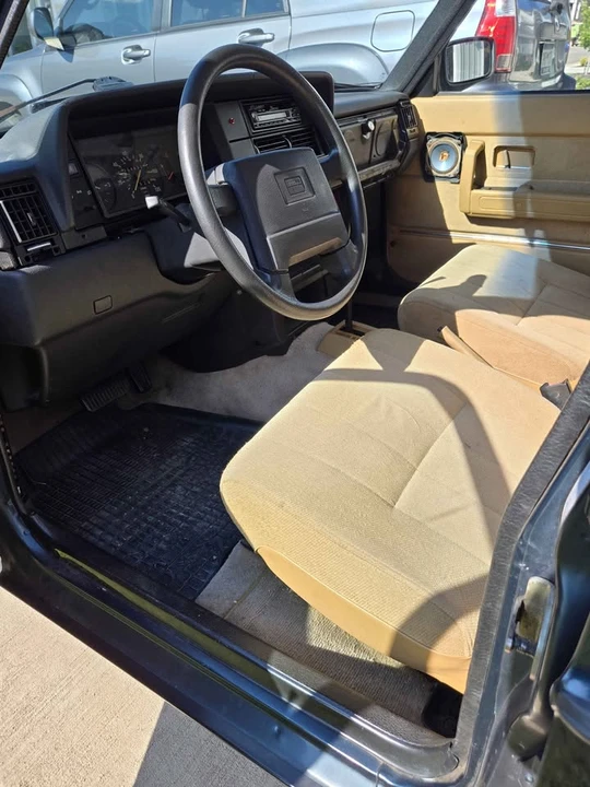 1992 Volvo 244 - Image 3 of 6