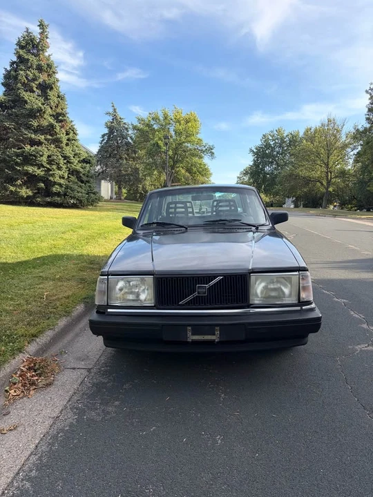 1992 Volvo 244 - Image 3 of 15