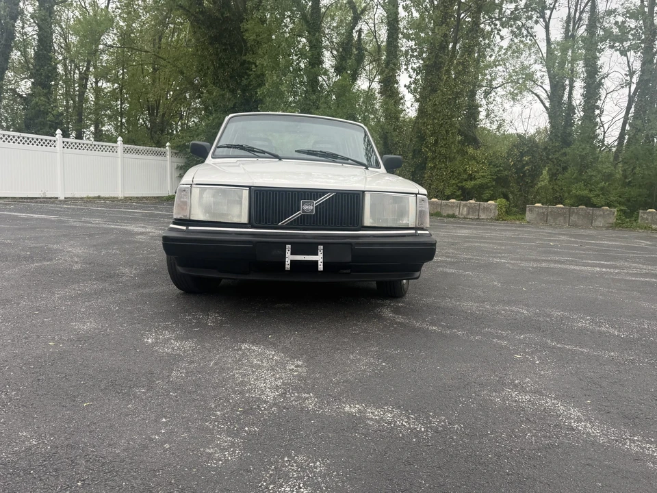 1992 Volvo 244 - Image 20 of 31