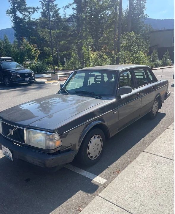 1992 Volvo 244 - Image 5 of 6