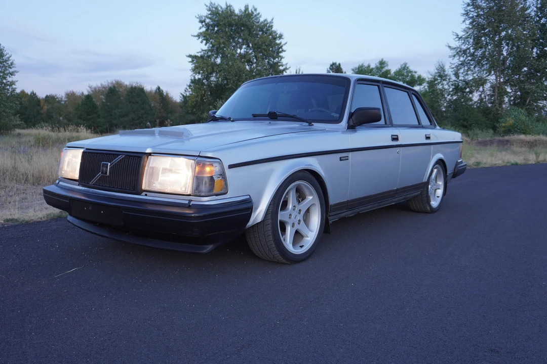 1992 Volvo 244 - Image 10 of 31