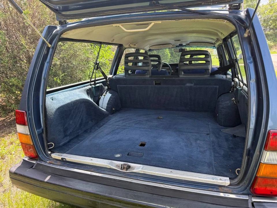 1992 Volvo 245 - Image 15 of 24