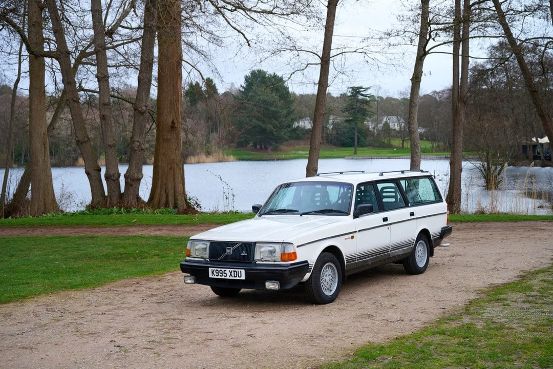 1992 Volvo 244 - Image 5 of 30