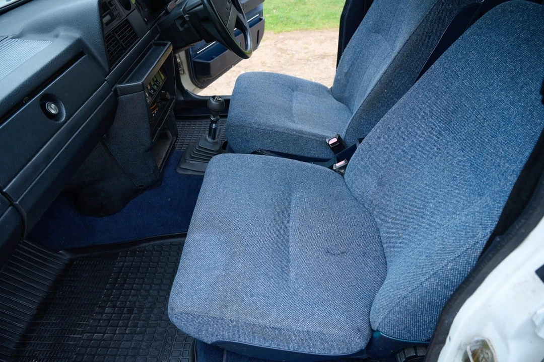 1992 Volvo 244 - Image 26 of 30