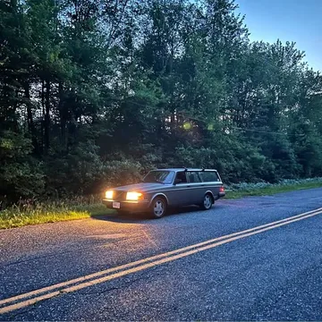 1992 Volvo 240 Wagon 4D