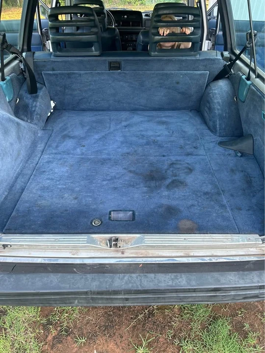 1992 Volvo 245 - Image 6 of 9