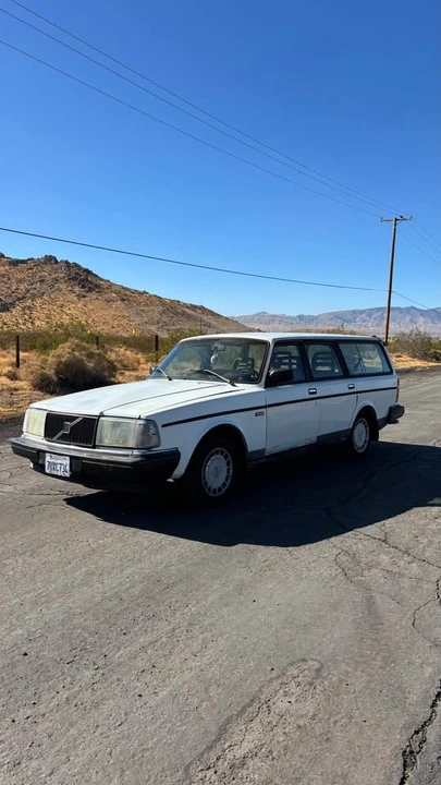 1992 Volvo 245 - Image 6 of 15