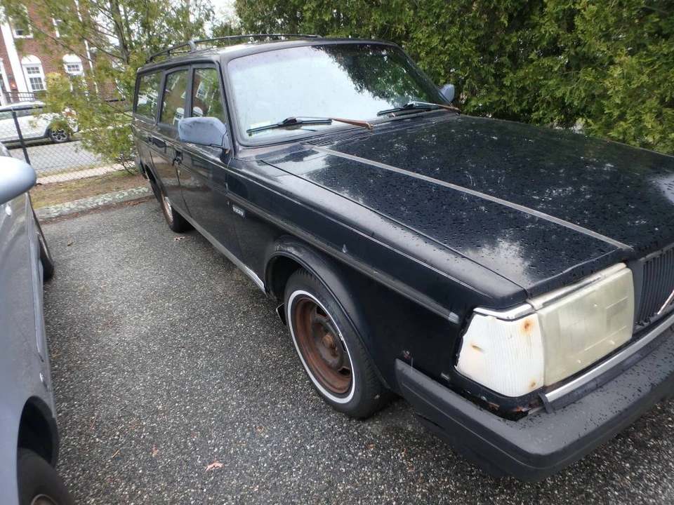 1992 Volvo 245 - Image 6 of 11