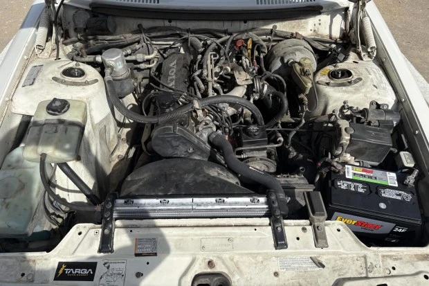 1992 Volvo 245 - Image 6 of 7