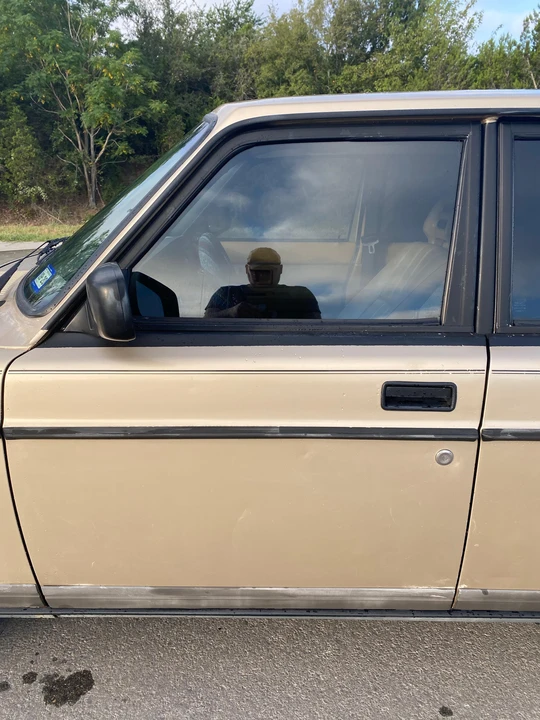 1992 Volvo 245 - Image 20 of 31