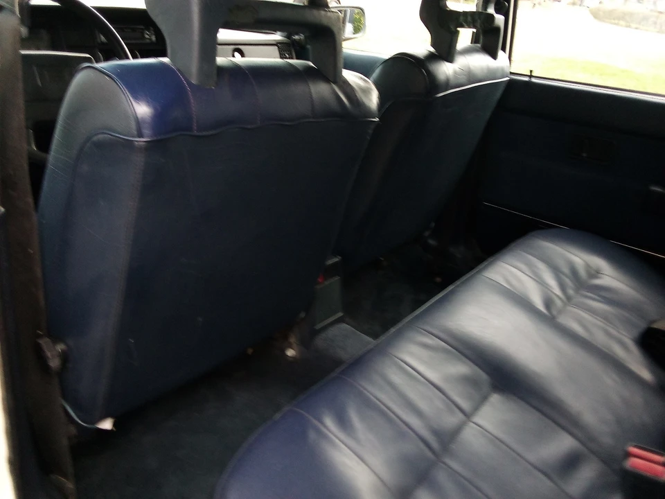 1992 Volvo 244 - Image 15 of 21