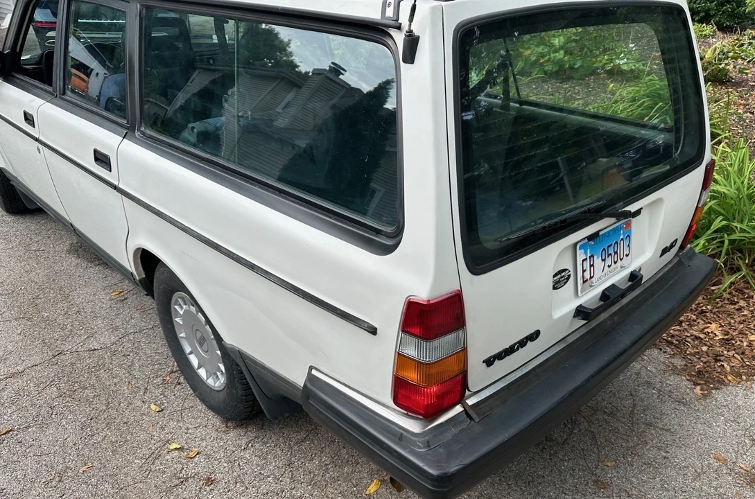 1992 Volvo 200 Series - Image 7 of 21
