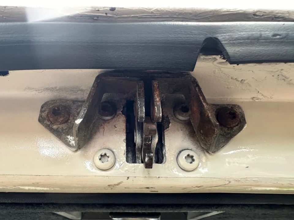 1992 Volvo 200 Series - Image 20 of 21