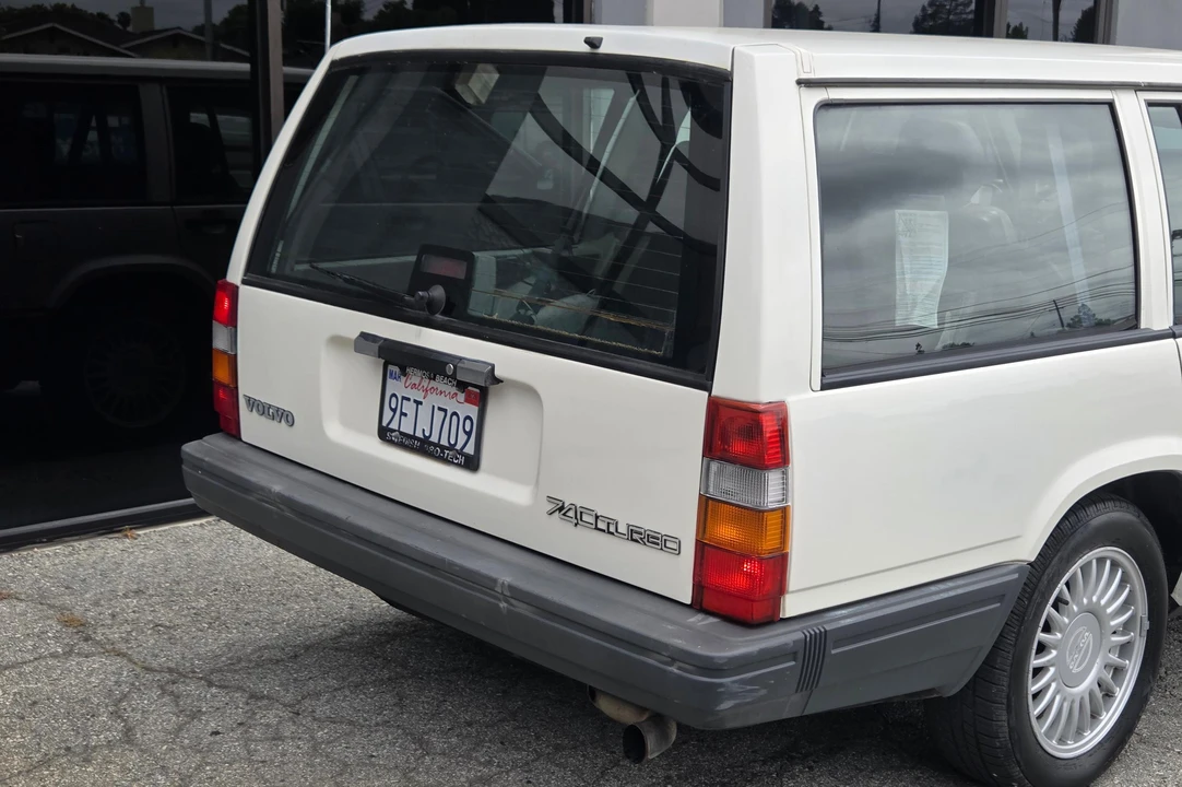 1992 Volvo 740 - Image 26 of 31