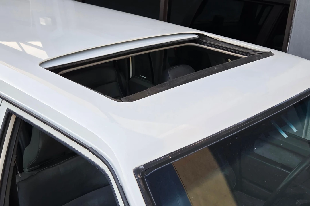 1992 Volvo 740 - Image 28 of 31