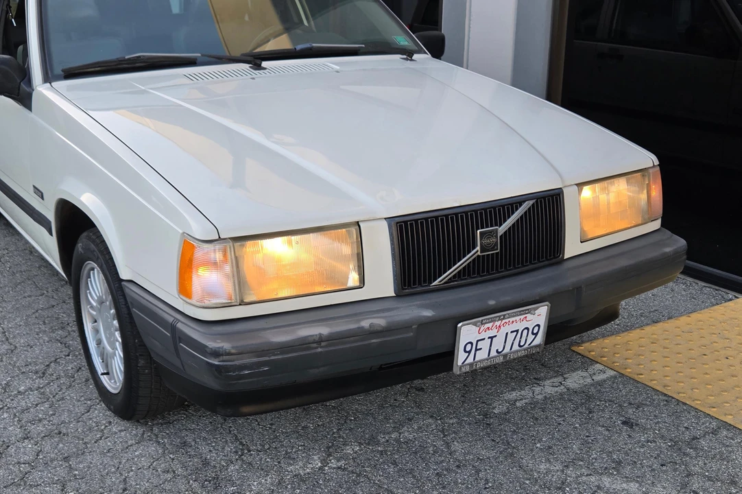 1992 Volvo 740 - Image 15 of 31