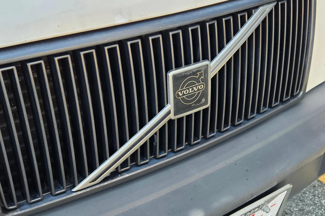 1992 Volvo 740 - Image 16 of 31
