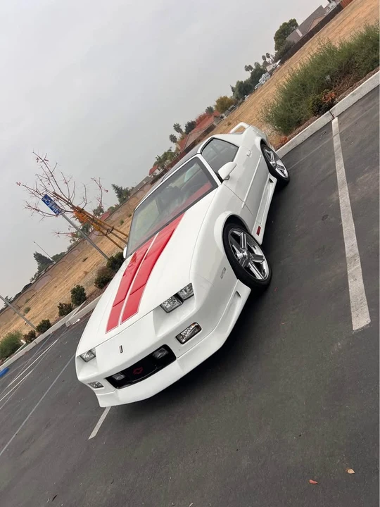 1992 Chevrolet Camaro 3rd Gen - Image 3 of 9