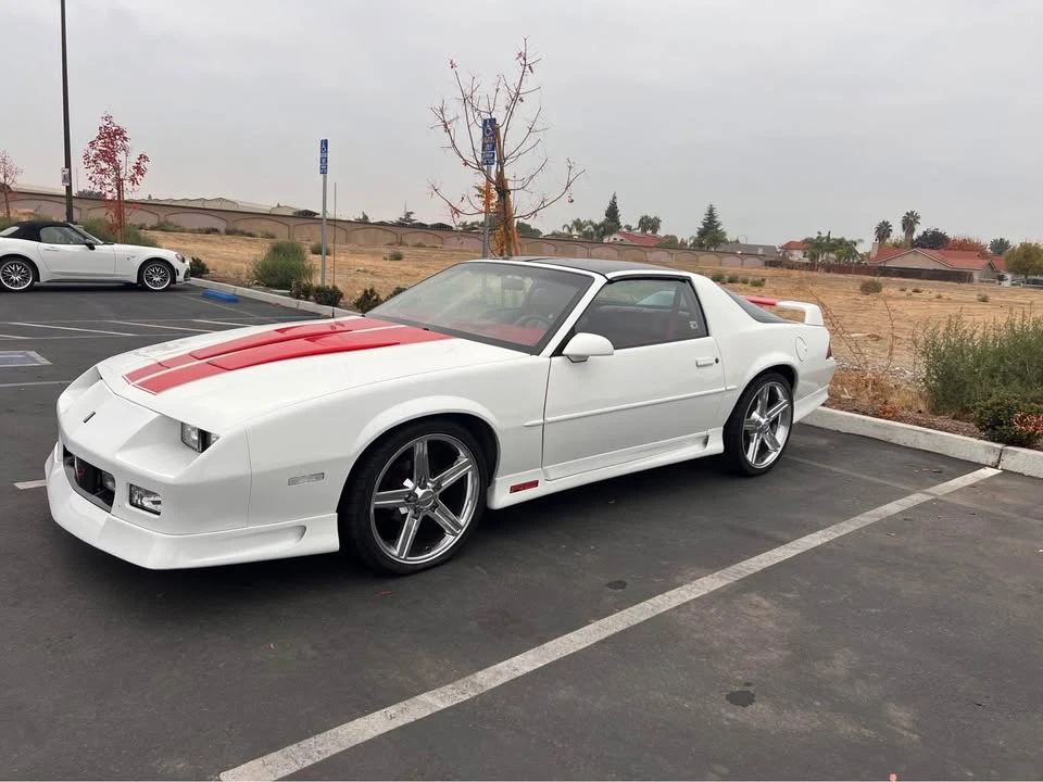 1992 Chevrolet Camaro 3rd Gen - Image 2 of 9