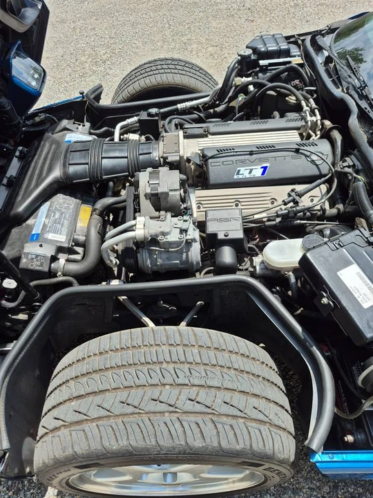 1992 Chevrolet Corvette C4 - Image 10 of 13