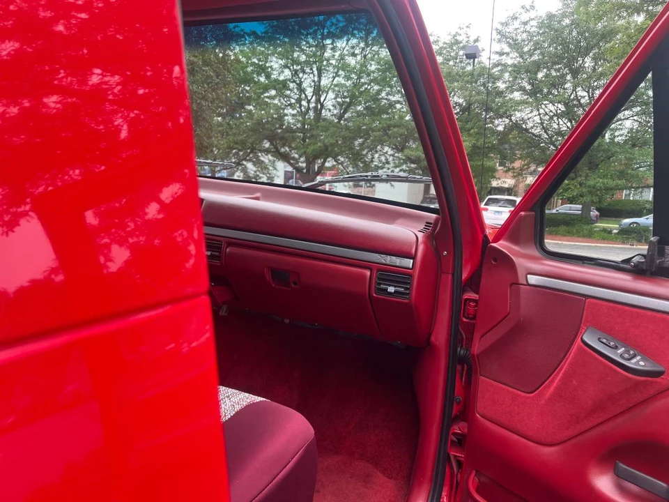 1992 Ford Bronco 5th Gen - Image 15 of 23