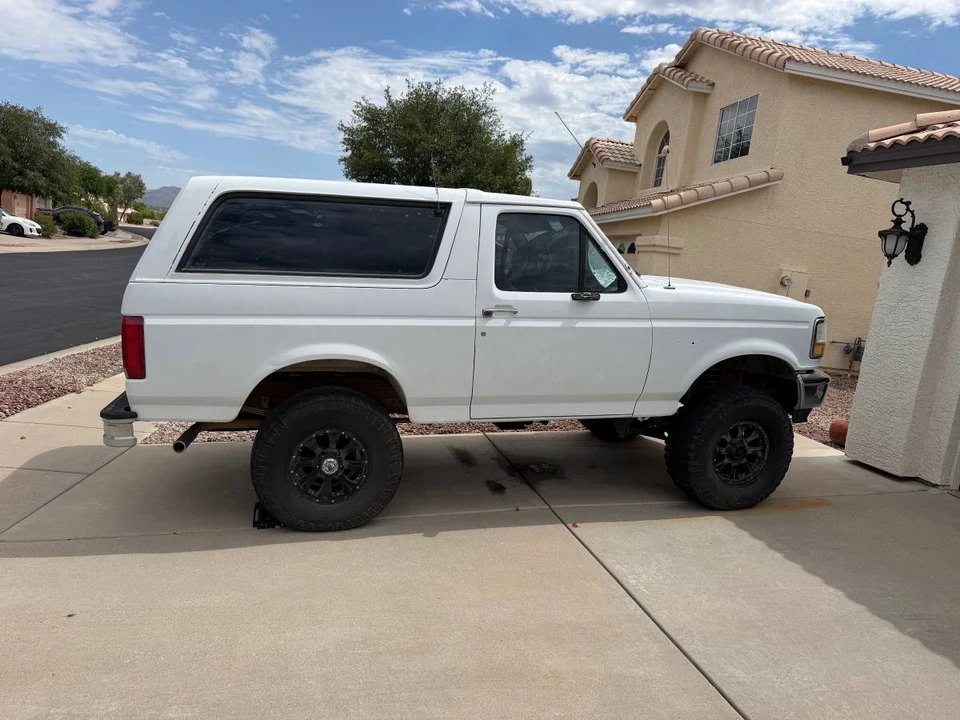 1992 Ford Bronco 5th Gen - Image 2 of 4