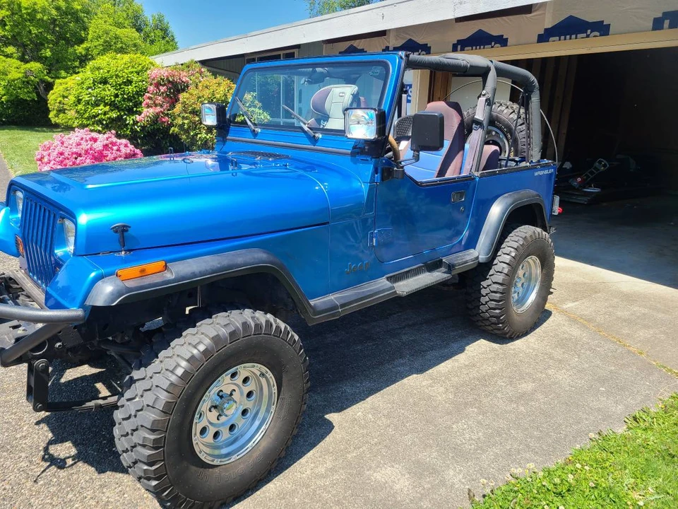 1992 Jeep YJ Wrangler - Image 2 of 12
