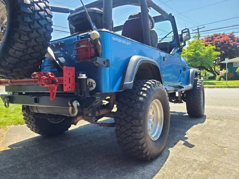 1992 Jeep Wrangler 4.0 5-Speed