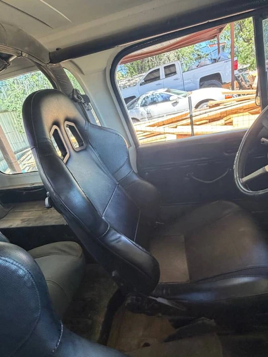 1992 Jeep YJ Wrangler - Image 10 of 12