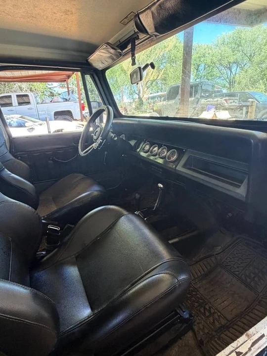 1992 Jeep YJ Wrangler - Image 7 of 12