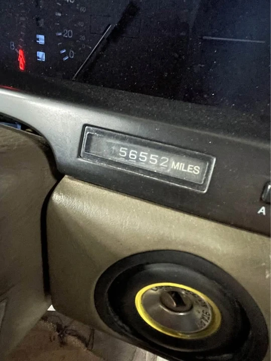 1992 Lexus LS 1st Gen - Image 8 of 8