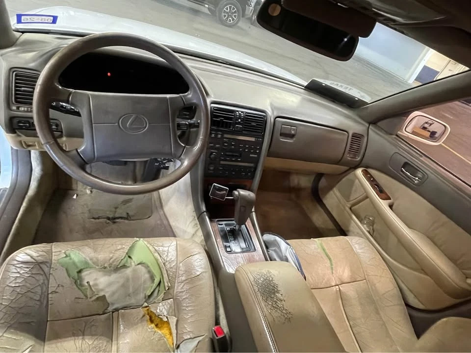 1992 Lexus LS 1st Gen - Image 7 of 8