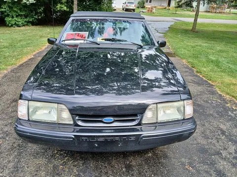 1992 Ford Mustang