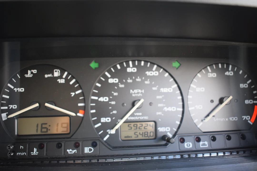 1992 Volkswagen Corrado - Image 7 of 9