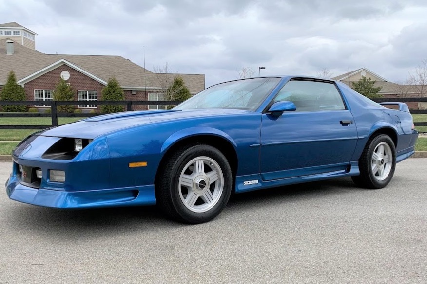14k-Mile 1992 Chevrolet Camaro Z28 Coupe 5-Speed