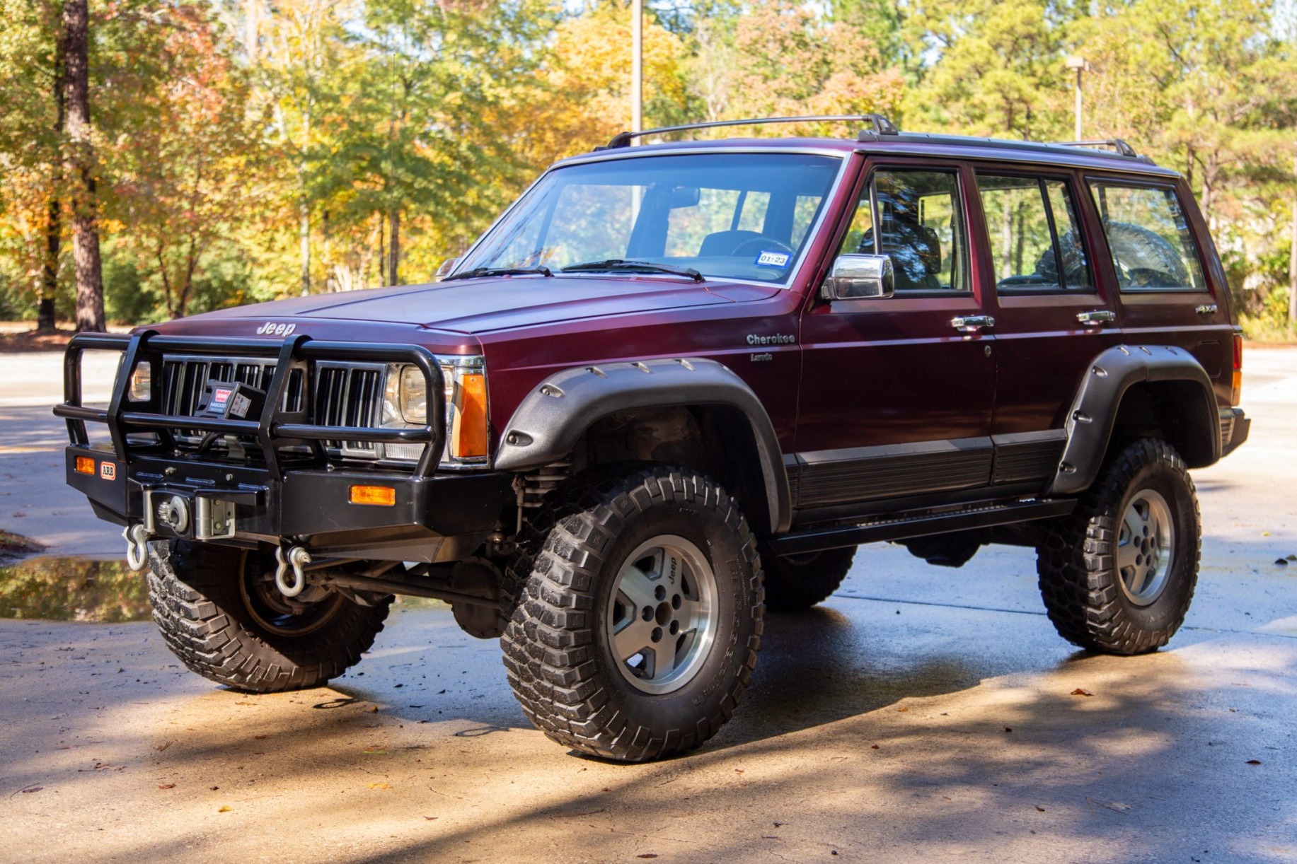 Single-Family-Owned 1992 Jeep Cherokee Laredo 4×4