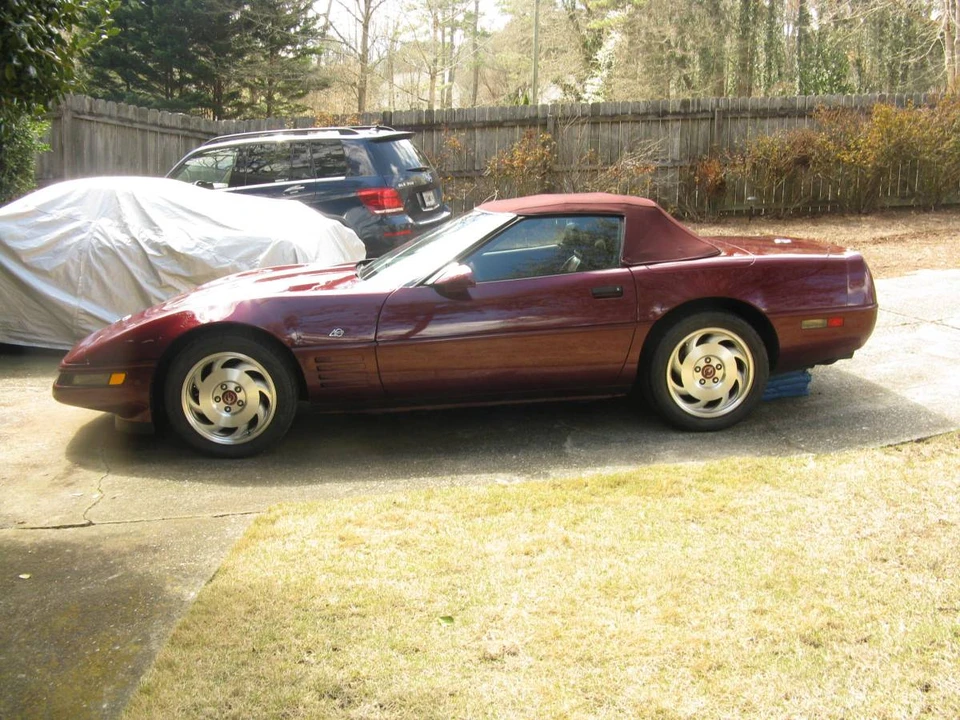 1993 Chevrolet Corvette C4 - Image 2 of 9