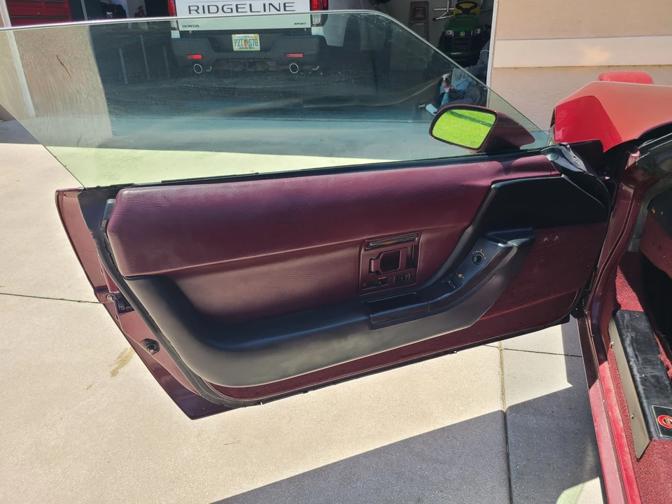 1993 Chevrolet Corvette C4 - Image 15 of 19