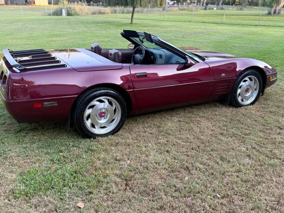 1993 Chevrolet Corvette C4 - Image 13 of 14